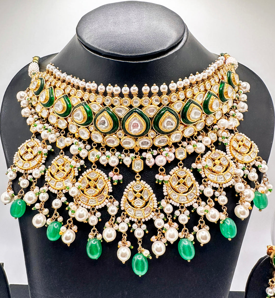 Paan Choker With Seven Pankhi Kundan Polki Jadau Necklace and Tops