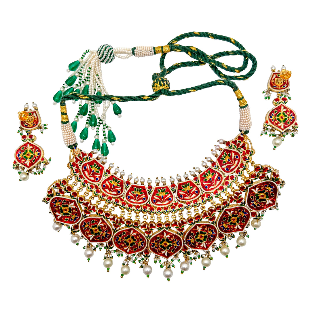 Exquisite Green Emerald Big Choker Kundan Jadau Set