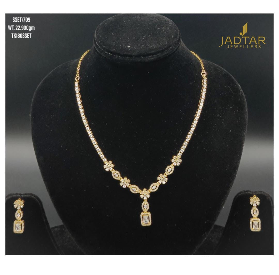 Mayflower Gold Polish 925 Sterling Silver Necklace with Earrings Set